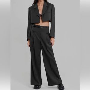 NWT The Frankie Shop TANSY PLEATED TROUSERS - BLACK
